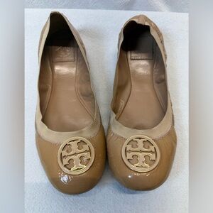 Tory Burch Caroline Ballet Patent Leather Flats Tan Luxe Old Money Comfy